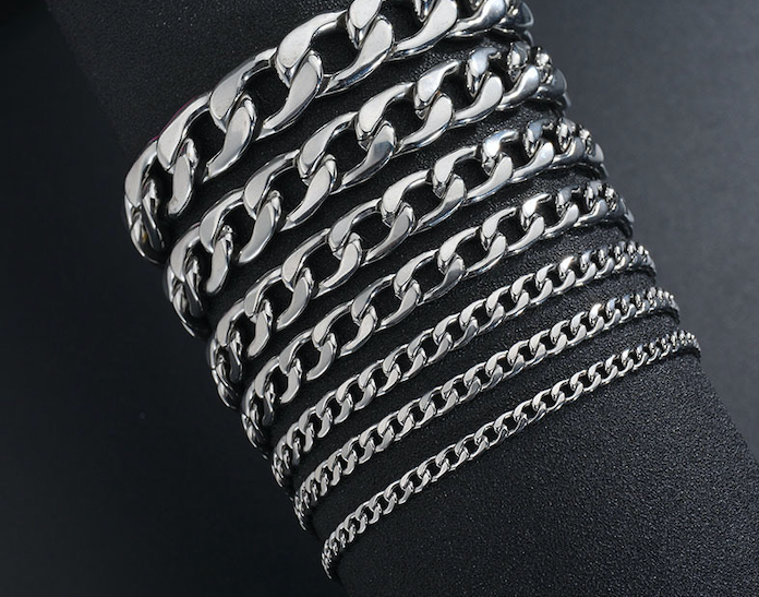 NK chain bracelet